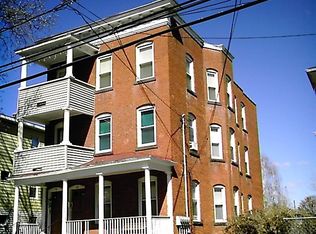 68 Roosevelt Street #FL 2ND, Hartford, CT 06114