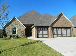 16205 Royal Crest Ln, Edmond, OK 73013