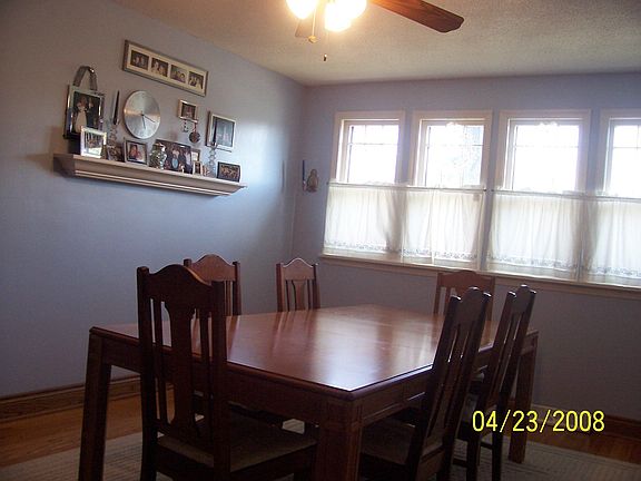 Dining Room with ceiling fan