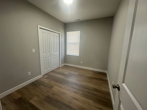 5th image of 2612 Boulevard Pl Unit B