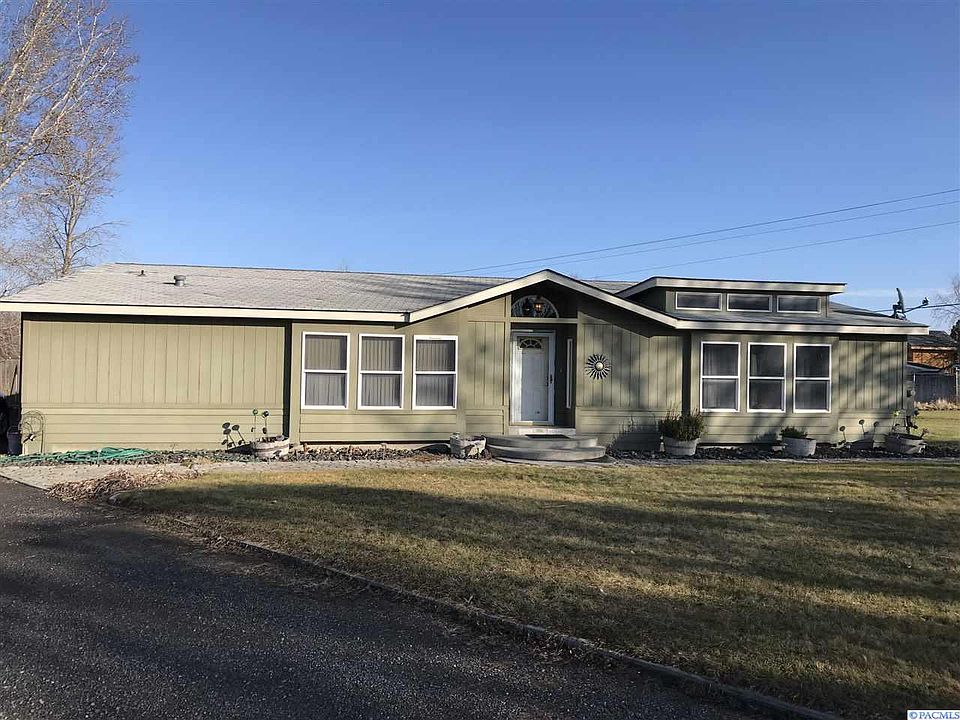 1st image of 3900 Jenny Lake Ct