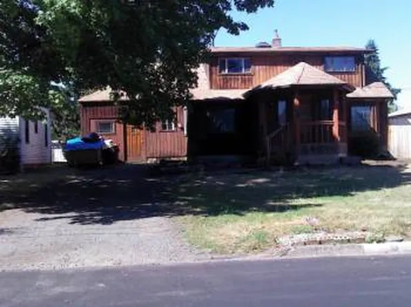 1342 Filbert St, Lebanon, OR 97355