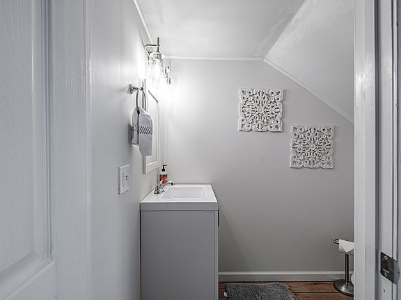 2nd image of 236 State St #3