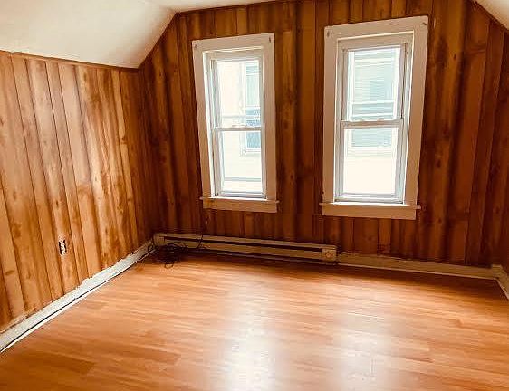 2nd image of 114 Plymouth St #2