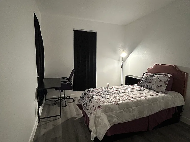Sinclare Cir — Photo 2