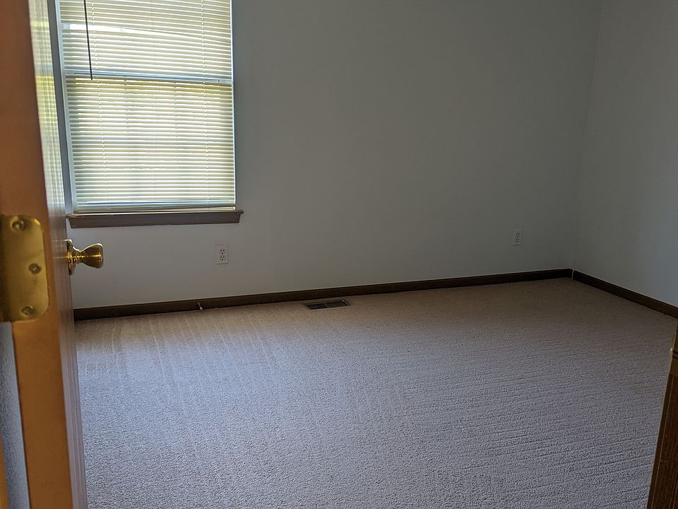 Building Photo 4