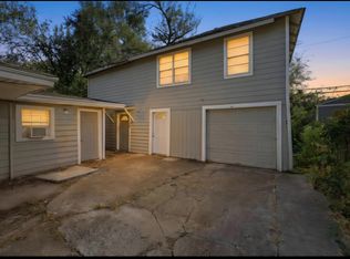 6526 Linden St #B, Houston, TX 77087