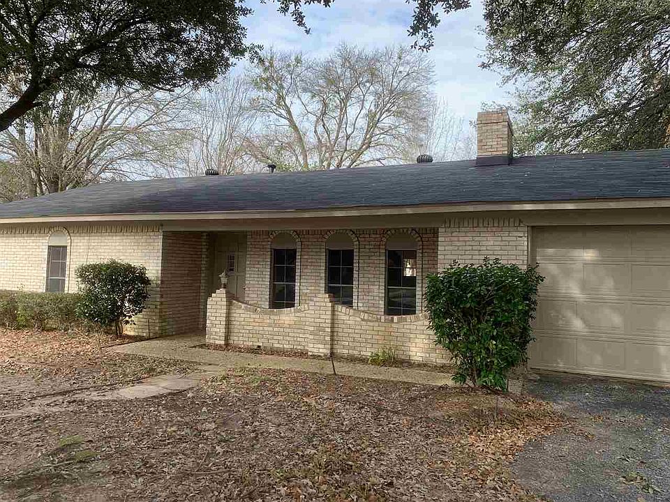 1st image of 724 Pam Dr