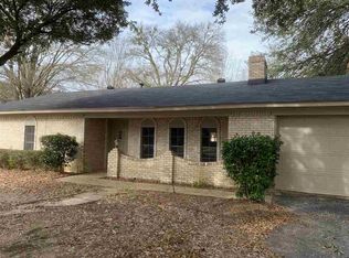 724 Pam Dr, Tyler, TX 75703