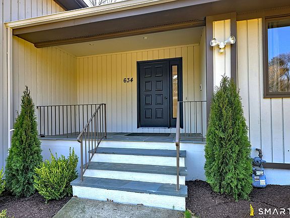 5th image of 634 Aspen Lane