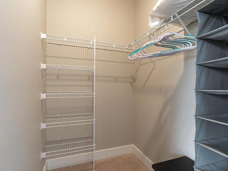 2492 Westmont Blvd — Photo 21