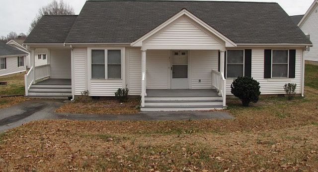 1st image of 311 Lincoln St