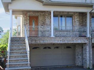 184B 9th St #B, Fairview, NJ 07022