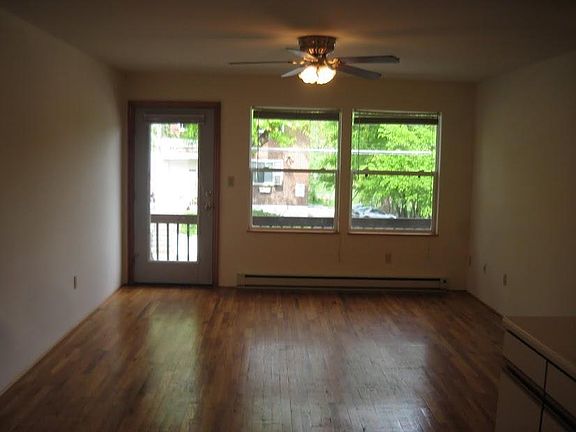 5th image of 3262 Glendora Ave APT 3