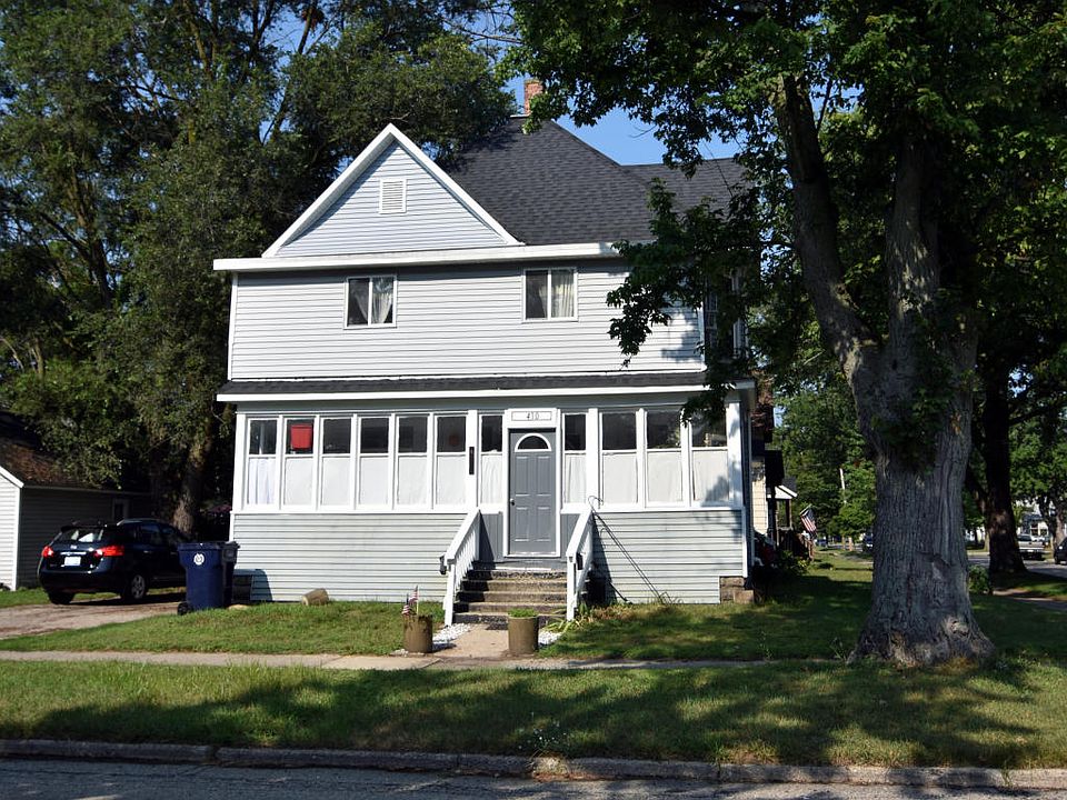 1st image of 410 College Ave