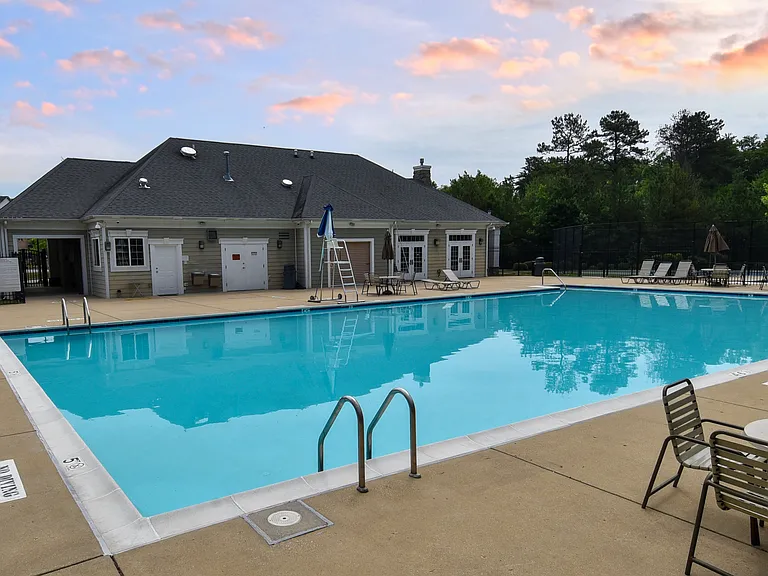 15511 Kennett Square Way — Photo 28
