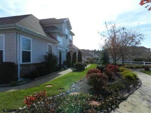 1 Delray Ln, Absecon, NJ 08201