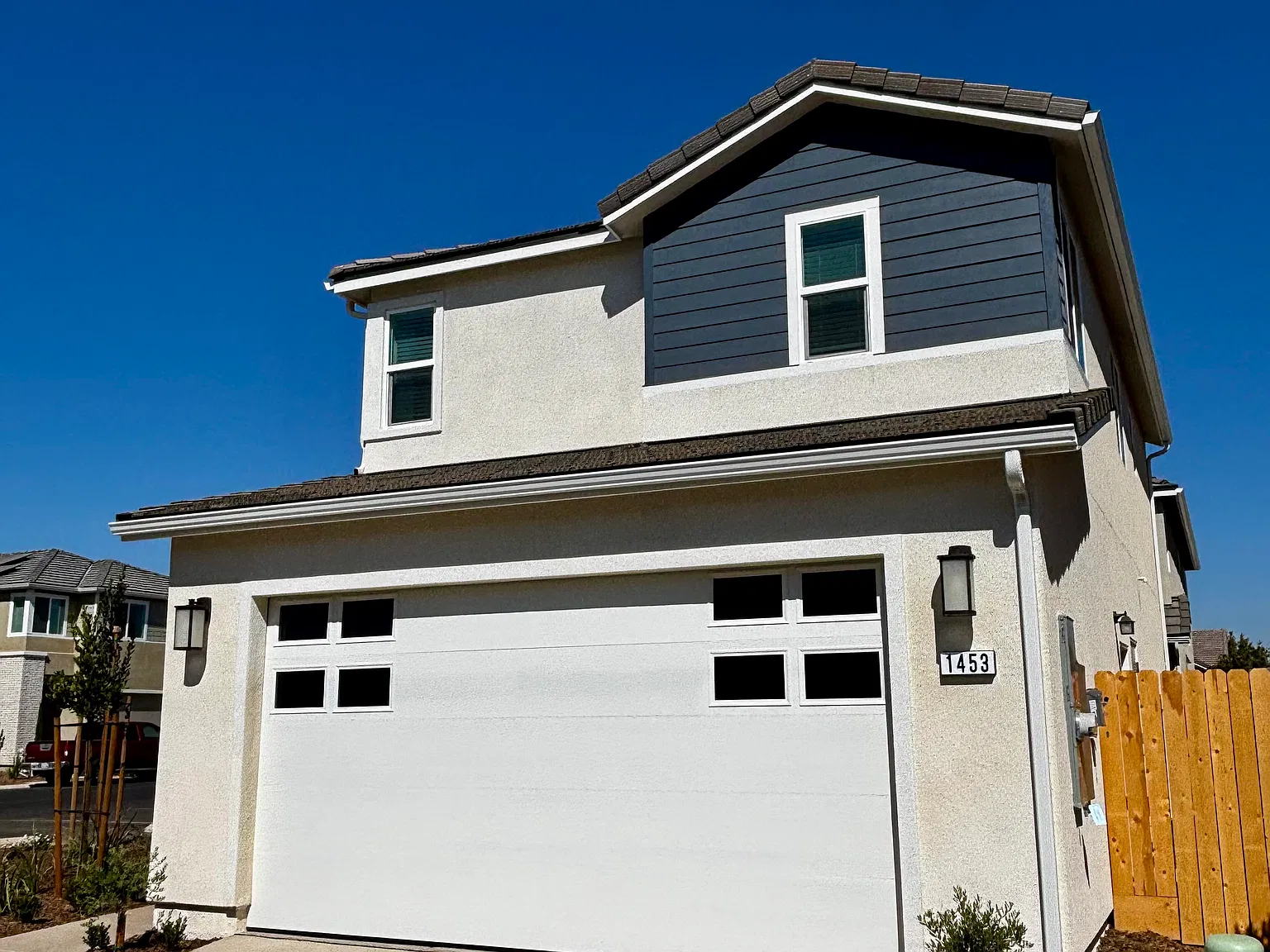 3 bed, 2.5 bath, 1412 sqft, $2,500 — Photo 3