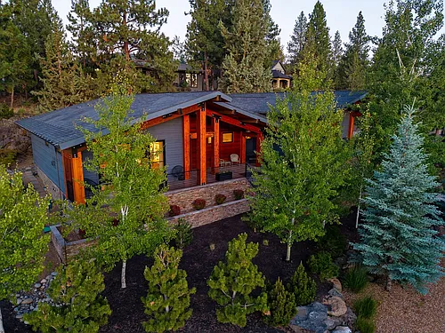 19077 Mount McLoughlin Ln Photo 1