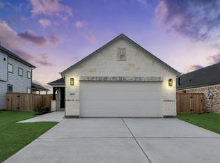 5839 Madison Trail Dr, Richmond, TX 77469