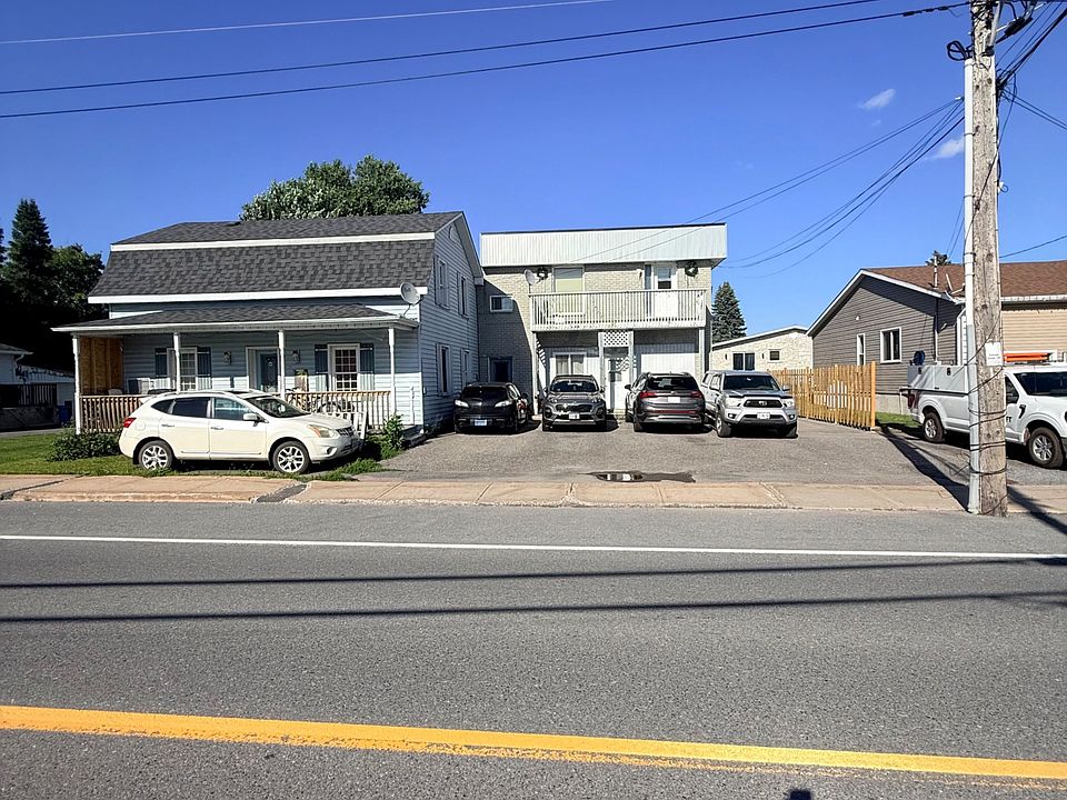 1st image of 4567 Ste Catherine St #7