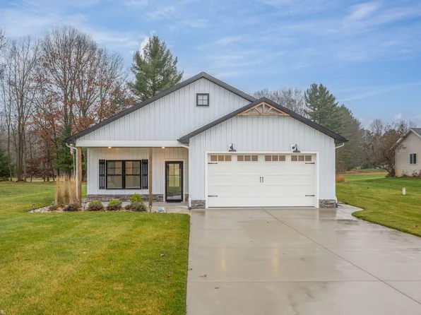 7151 Ryans Run, Stanwood, MI 49346