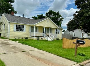 221 Greenway Dr, Warner Robins, GA 31088