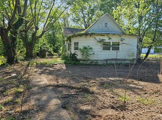 507 S Delaware St, Greenup, IL 62428