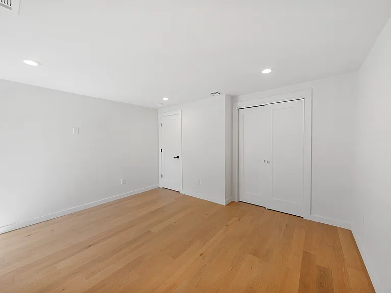3 Meadow Rd #2 — Photo 12
