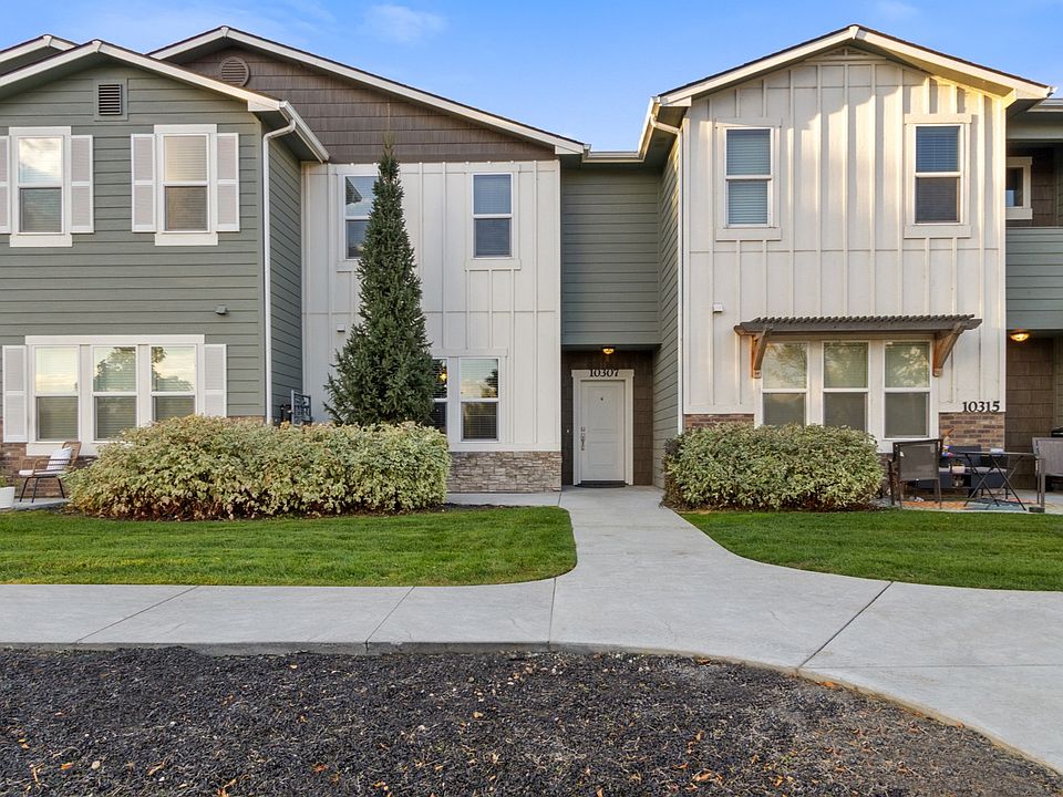 1st image of 10307 W Carlton Bay Dr
