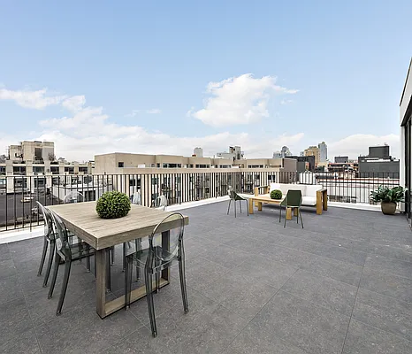 Sold by Compass | media 19