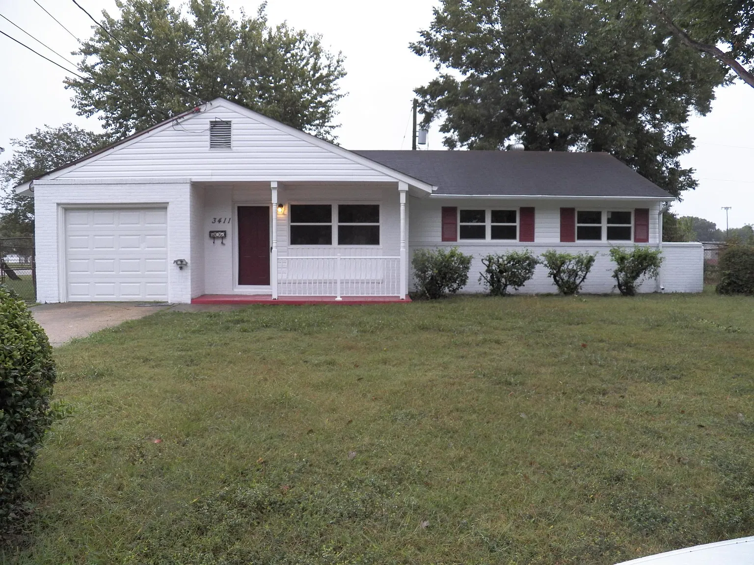 3411 Candlewood Dr — Photo 2