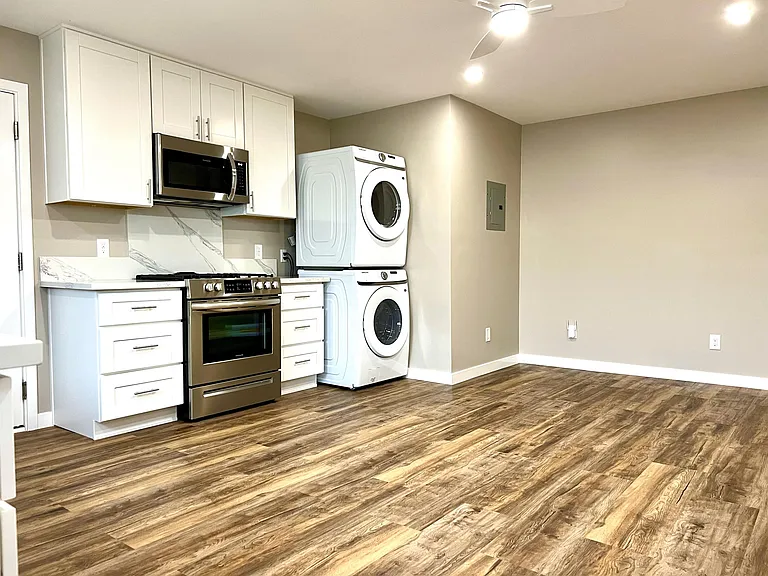 6541 Bougainville Rd — Photo 11