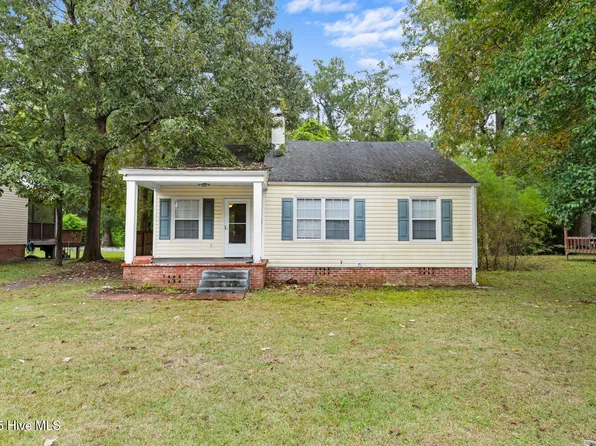 32 E Bayshore Boulevard, Jacksonville, NC 28540