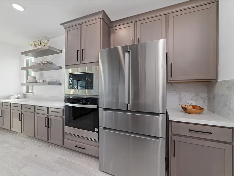 4814 Highland Stream Ct — Photo 14