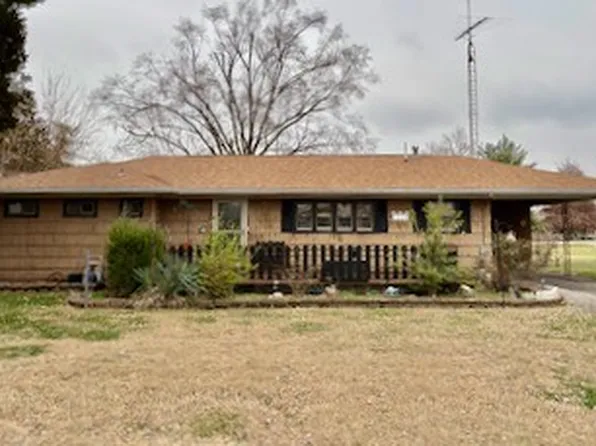 1626 Sunset Dr, Carmi, IL 62821