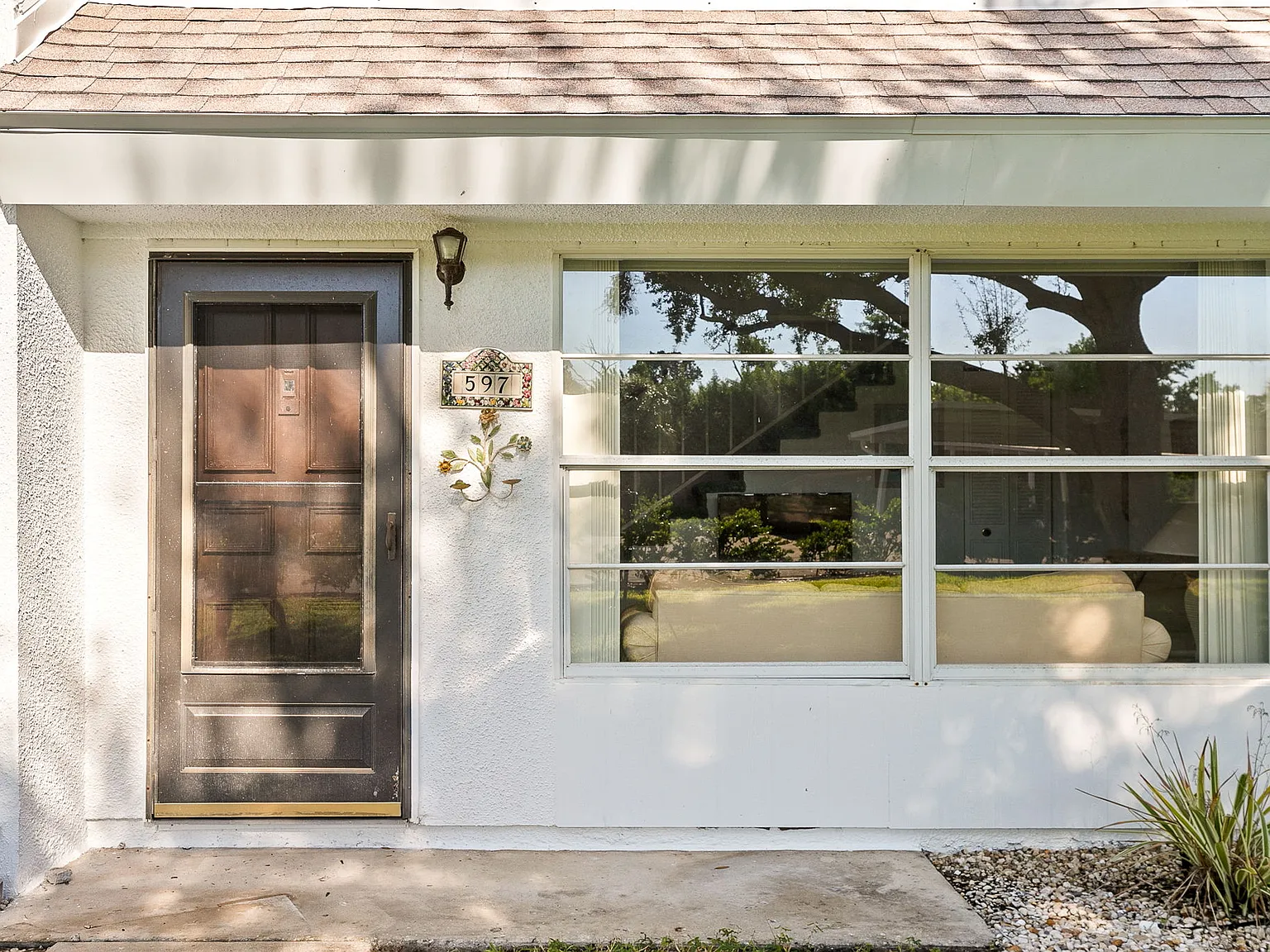 2 bed, 1.5 bath, 1008 sqft, $2,800 — Photo 1