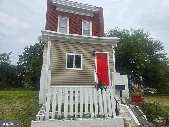 3rd image of 618 Cokesbury Ave