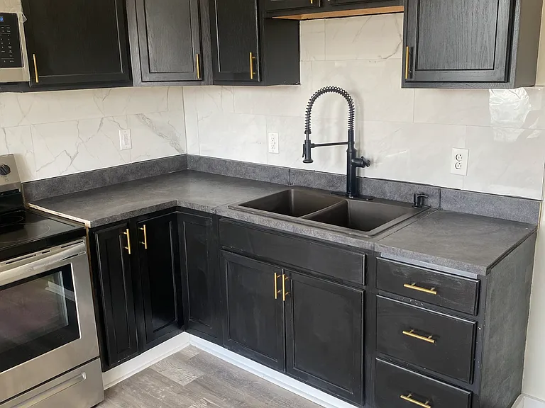 714 N 6th St #3 — Photo 8