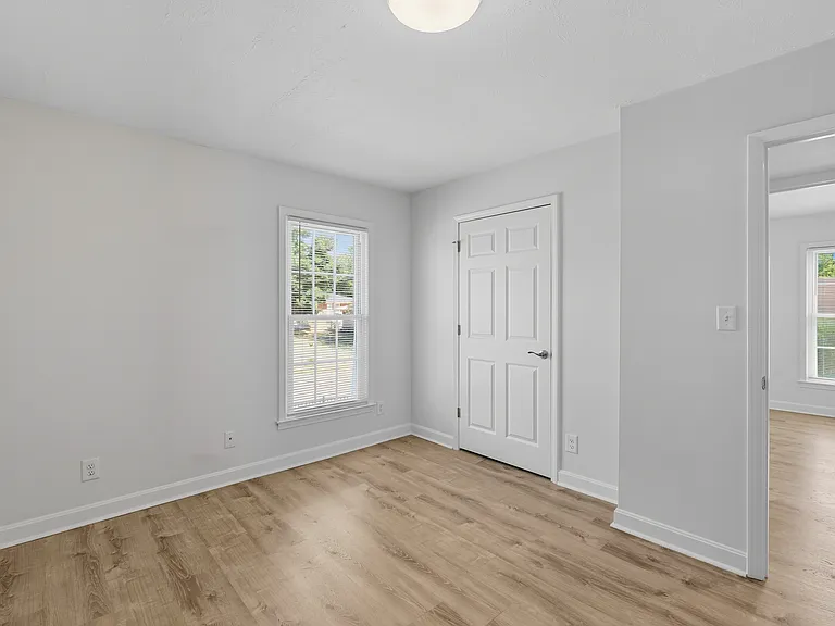 Covington Place — Photo 34