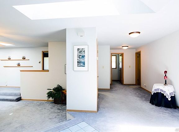 4th image of 880 Eventide Ln