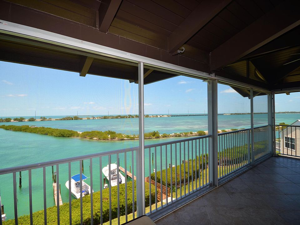 1st image of 4403 Marina Villas Dr