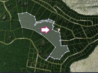 Douglas Dr, Lakeville, PA 18438