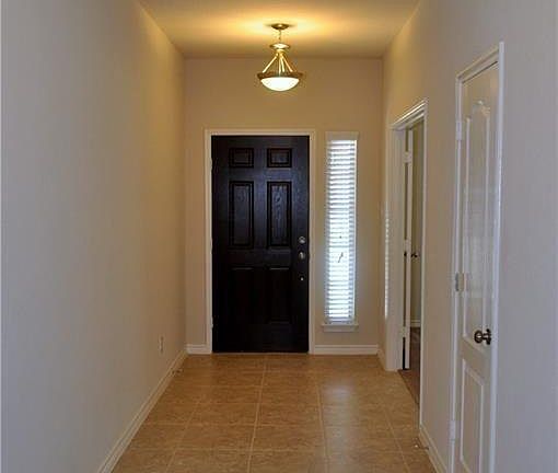 3rd image of 1816 Megan Creek Dr