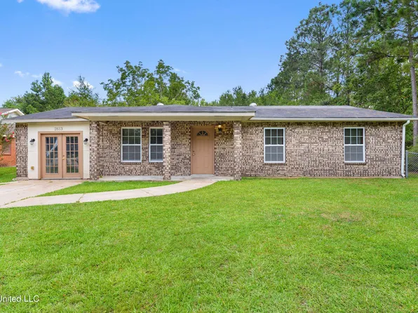 2613 Avenido Encanto St, Gautier, MS 39553
