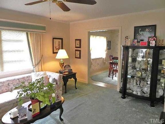 5th image of 1018 Norwood Ave