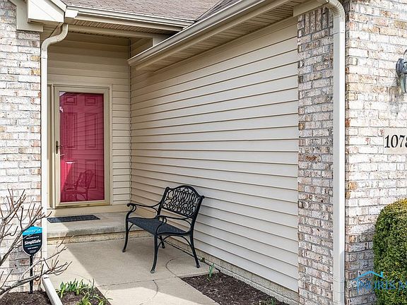 2nd image of 10782 Waterview Dr