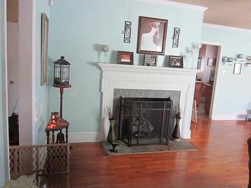 3rd image of 202 Brookhaven Dr
