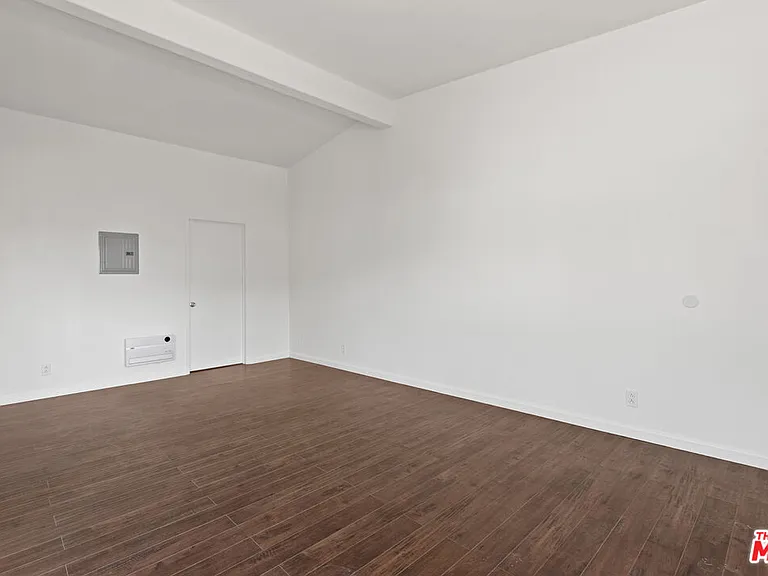 1428 11th St #10 — Photo 7