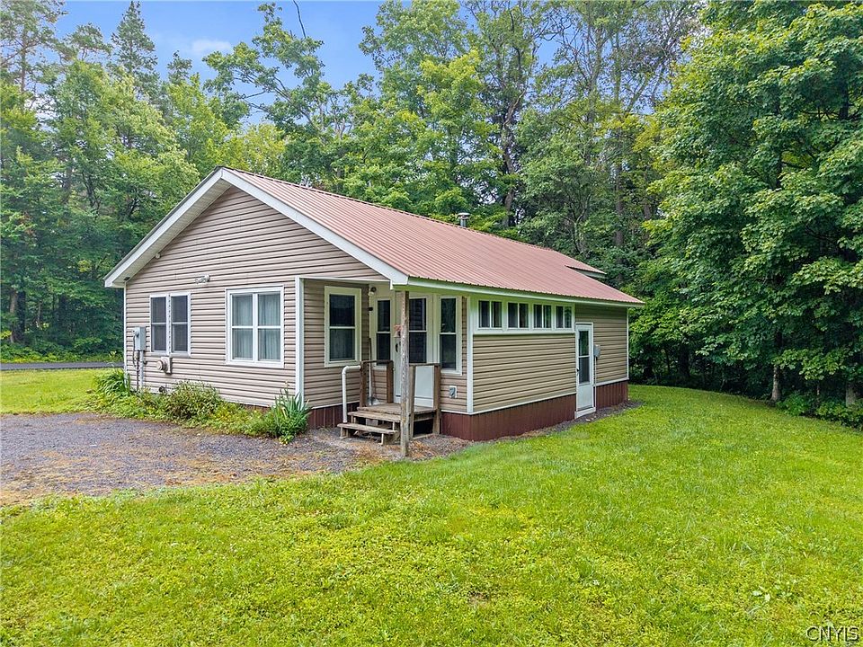 1st image of 378 Little John Dr